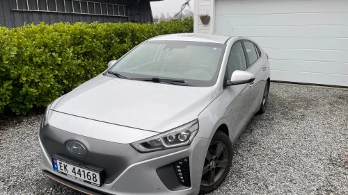 HYUNDAI IONIQ