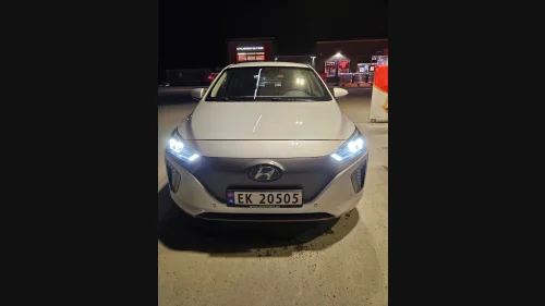 HYUNDAI IONIQ NORSK / 2 EIGARAR / EU OK TIL 05.27