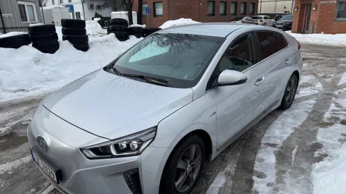 HYUNDAI IONIQ Teknikk