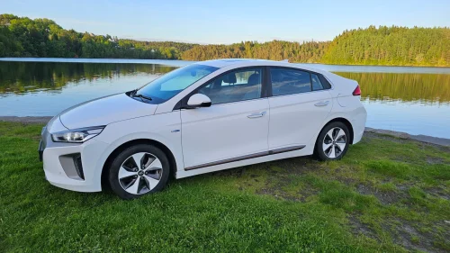 HYUNDAI IONIQ Teknikk