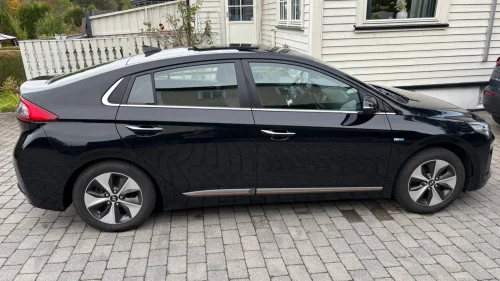 HYUNDAI IONIQ Teknikk