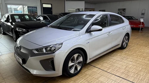 HYUNDAI IONIQ 2018Mod|Eu til 2028|Cruise|Navi|R.kam|Isofix