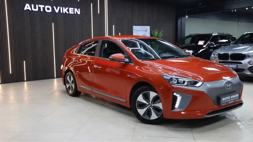 HYUNDAI IONIQ 88KWH-120HK-290R.V-KOMFORT-AUT-NAVI-DAB+-ACC-LED-R.KAM