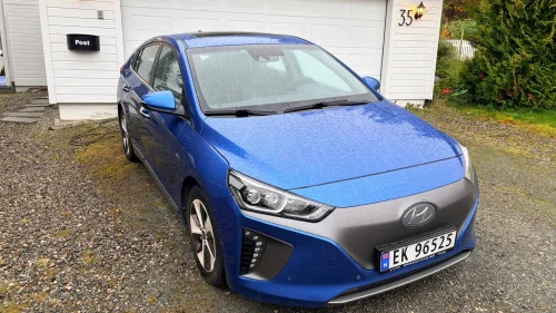 HYUNDAI IONIQ