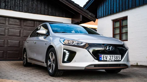 HYUNDAI IONIQ Teknikk