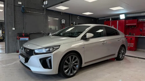 HYUNDAI IONIQ Teknikk