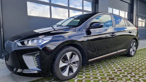 HYUNDAI IONIQ PREMIUM -SKINN-SOLTAK-ALT UTSTYR-GARANTI