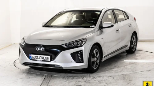 HYUNDAI IONIQ NORSK KAMERA ADAPTIV CRUISE VARMER NAVI