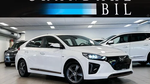 HYUNDAI IONIQ EXCLUSIVE SKINN ACC NAVI DAB KAMERA APPLE CARPLAY PDC++