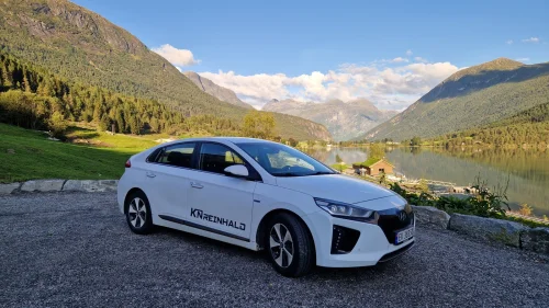 HYUNDAI IONIQ