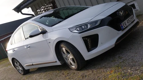 HYUNDAI IONIQ