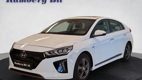 HYUNDAI IONIQ Teknikk Skinn Infinity Kamera Soltak Rattvarme Navi ACC
