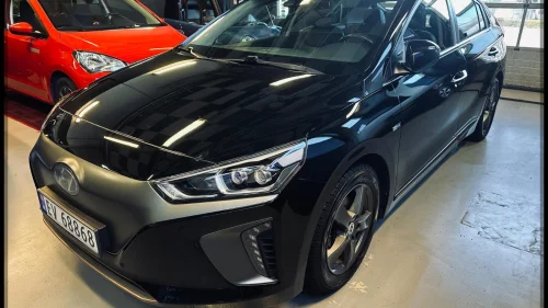 HYUNDAI IONIQ PREMIUM/SKINN/AUT/NAVI/R-KAM/DAB/ALU/NY EU!!!