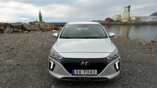 HYUNDAI IONIQ Teknikk