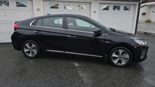 HYUNDAI IONIQ Teknikk