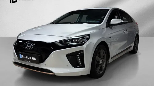 HYUNDAI IONIQ Premium 280km. Infinity Navi Kamera ACC BLIS ++