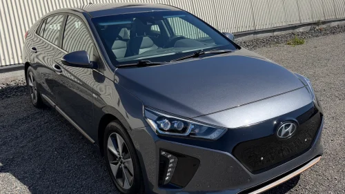 HYUNDAI IONIQ 280KM/ACC/NAVI/R.KAM/SKINN/INFINITY/NyPOLERT/TEKNIKk