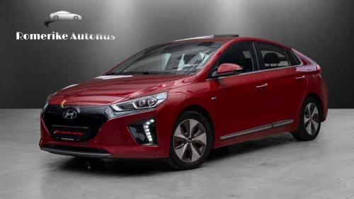 HYUNDAI IONIQ PREMIUM 280KM // Skinn, Soltak, Ventilerte seter, Kam++