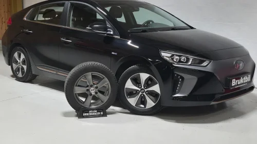 HYUNDAI IONIQ Electric/238WLTP/Skinn/ACC/Batterihelse100%/EU07-27