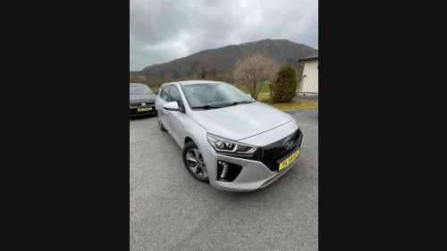 HYUNDAI IONIQ PREMIUM-SKINN-RYGGEKAMERA-NAVI