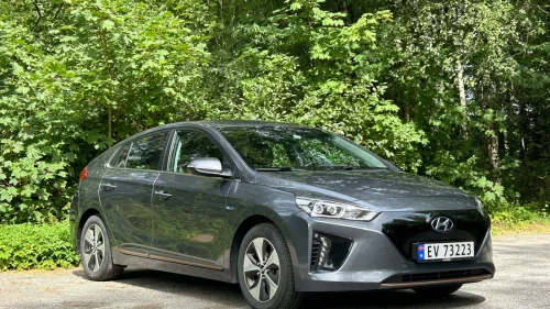 HYUNDAI IONIQ Teknikk
