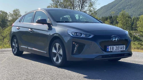 HYUNDAI IONIQ Teknikk
