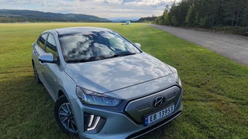 HYUNDAI IONIQ