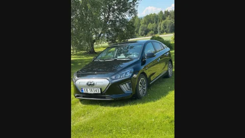 HYUNDAI IONIQ Premium (stor betjenings-skjerm)