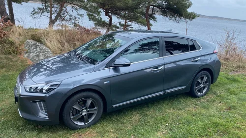 HYUNDAI IONIQ Pen!Premium.Skinn.ACC.App.311km..Ny serv.