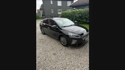 HYUNDAI IONIQ Premium m/skinn