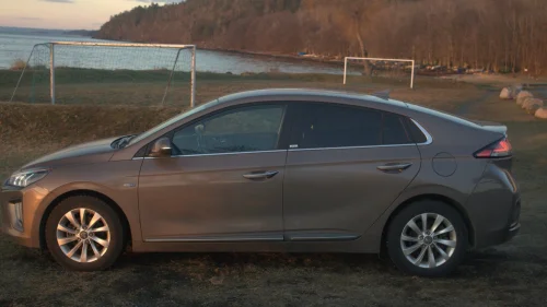 HYUNDAI IONIQ Teknikk