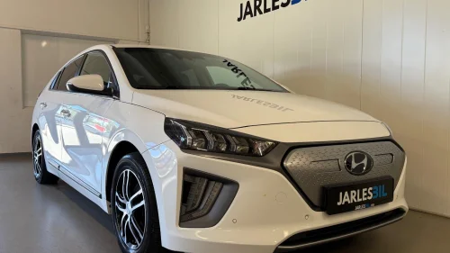 HYUNDAI IONIQ 100KW 136HK Premium /ACC/Kamera/Infinity/CarPlay/Skinn