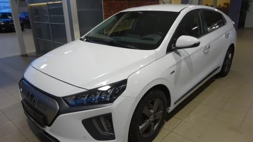 HYUNDAI IONIQ 136 Hk Premium Skinn Led Navi Kamera Bluelink Lazer Led