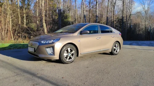 HYUNDAI IONIQ Premium