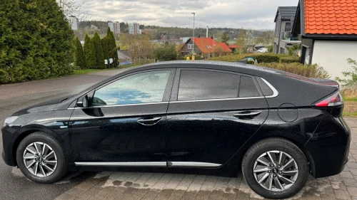 HYUNDAI IONIQ Premium