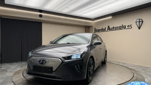 HYUNDAI IONIQ 311KM/NAVI/R-KAMERA/DAB/LANE/INFINITY/ACC/EN EIER