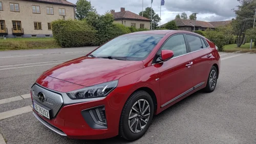 HYUNDAI IONIQ Premium