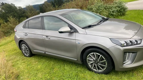 HYUNDAI IONIQ Premium