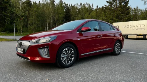 HYUNDAI IONIQ PREMIUM NORSK ACC SKINN KAMERA INFINITY KEYLESS LED