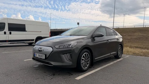 HYUNDAI IONIQ
