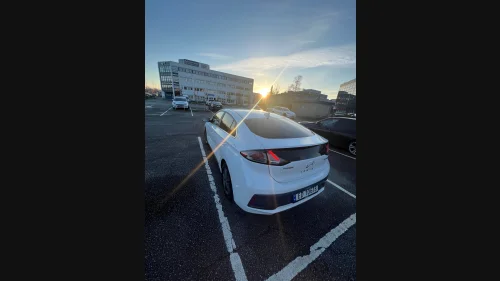 HYUNDAI IONIQ Premium