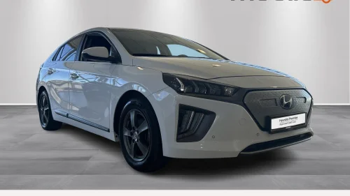 HYUNDAI IONIQ Premium // Skinn