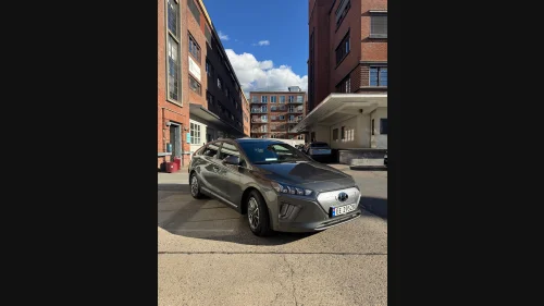 HYUNDAI IONIQ SE KM!Prem.Skinn.Norsk.Ny serv.ACC.Skinn.App