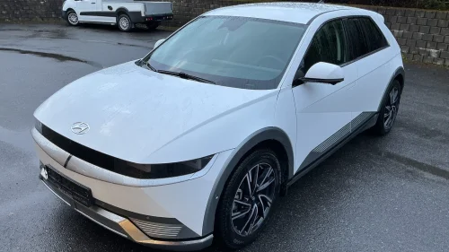 HYUNDAI IONIQ5 LR RWD Premium. 481km. Strøken bil. En eier. Må sees!