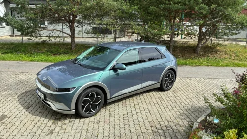 HYUNDAI IONIQ5 LR RWD Premium 2 år nybilgaranti