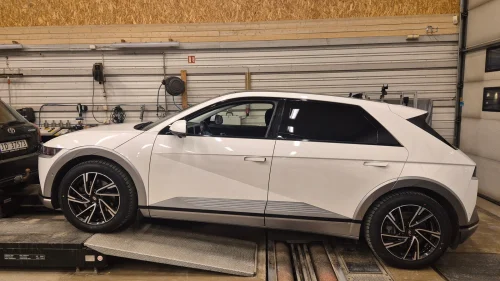 HYUNDAI IONIQ5 AWD