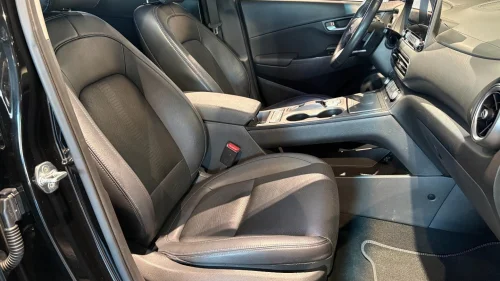 HYUNDAI Kona Premium LR