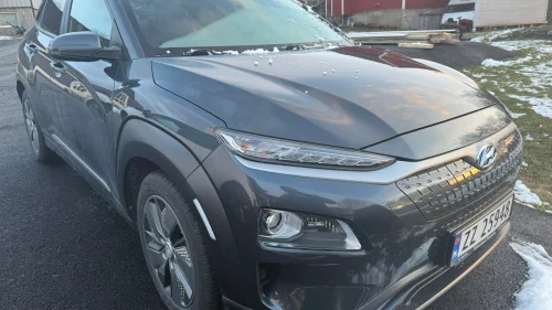 HYUNDAI Kona Premium