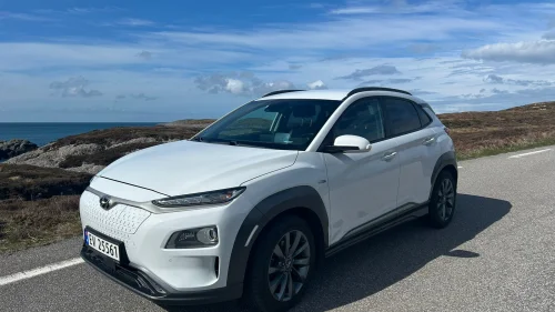 HYUNDAI Kona Premium