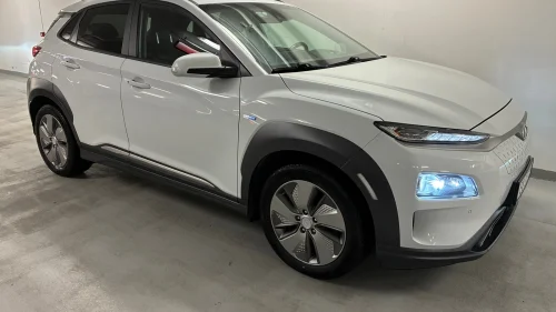 HYUNDAI Kona Teknikk/64kWh/varmepumpe/en eier/ny service